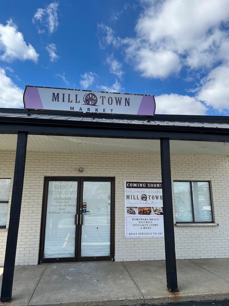Mill Town Market, Miamitown