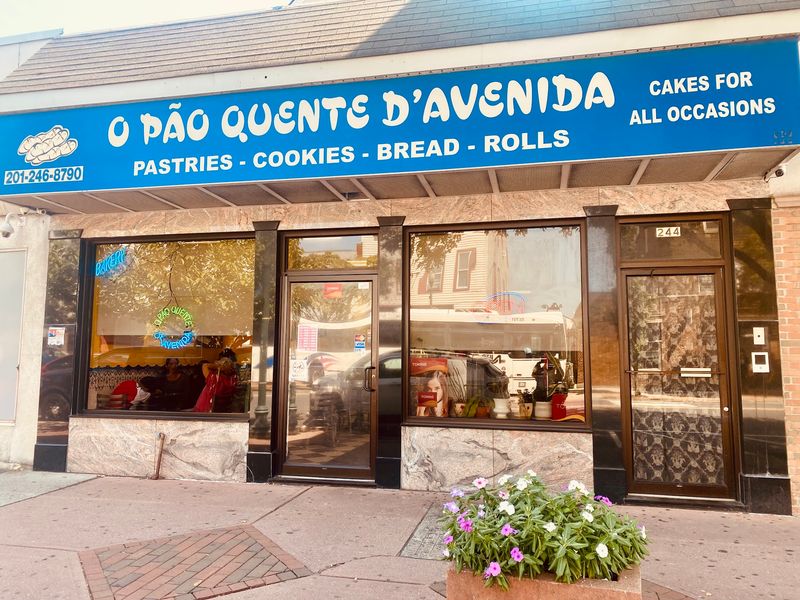 O Pao Quente d'Avenida O Pao Quente d'Avenida