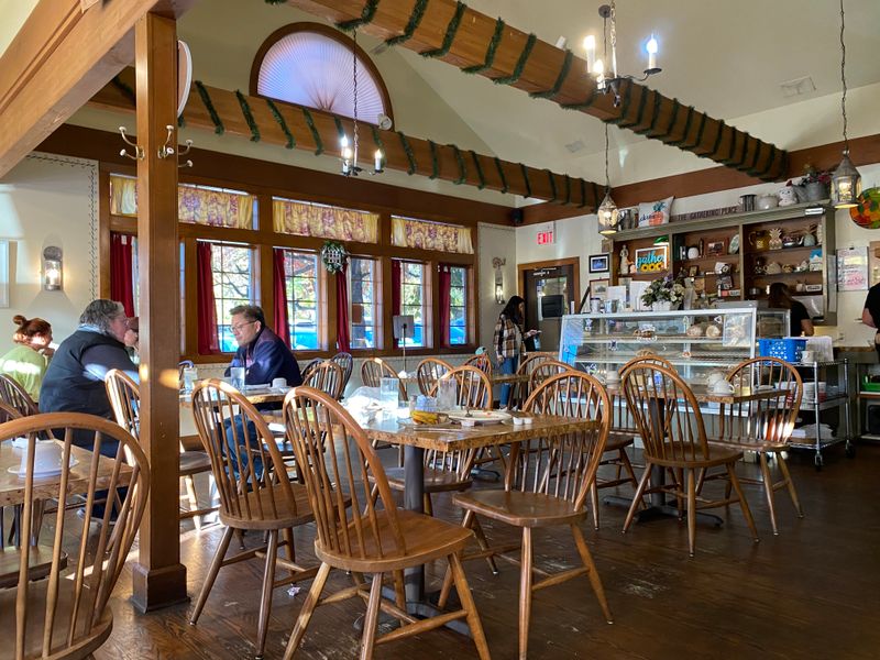 The Gathering Place Restaurant, Grand Rapids