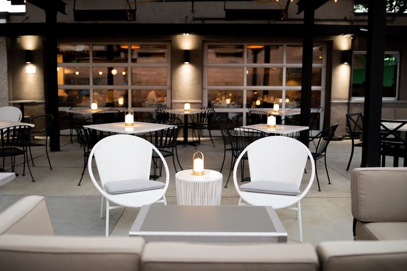 TILL Neighborhood Bistro & Bar