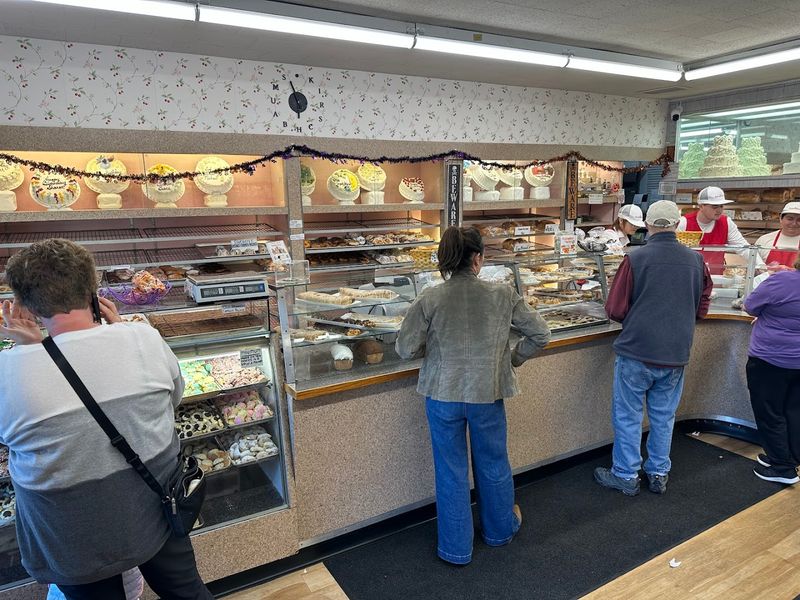 Kirschbaum's Bakery - Western Springs