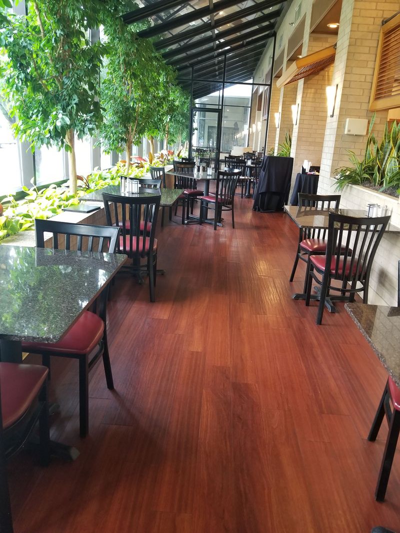 Riverfront Steakhouse 