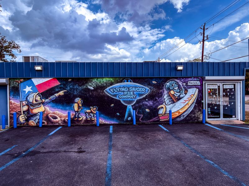 Flying Saucer Pie Company