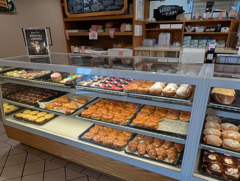 O&H Danish Bakery, Durand Ave