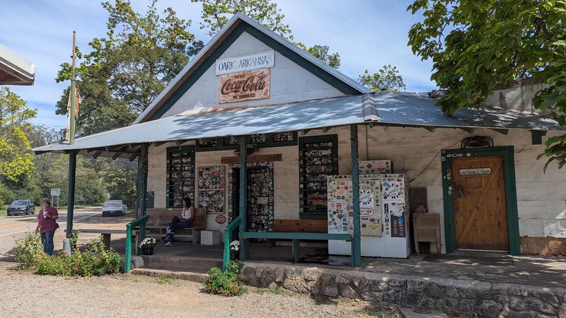 Oark General Store, Oark
