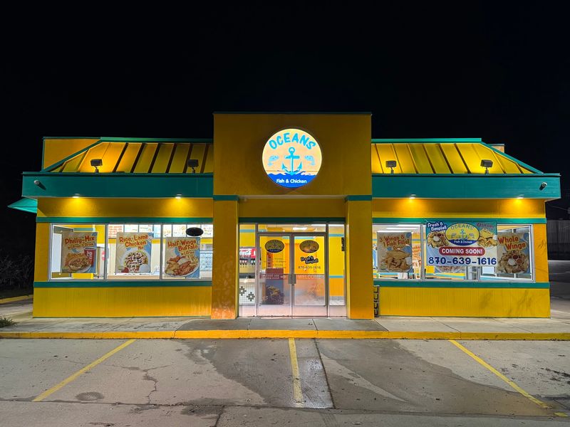 Oceans Fish & Chicken, El Dorado Oceans Fish & Chicken, El Dorado