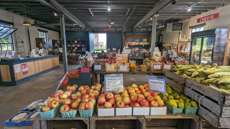 Ochs Fruit Farm, Lancaster Ochs Fruit Farm, Lancaster