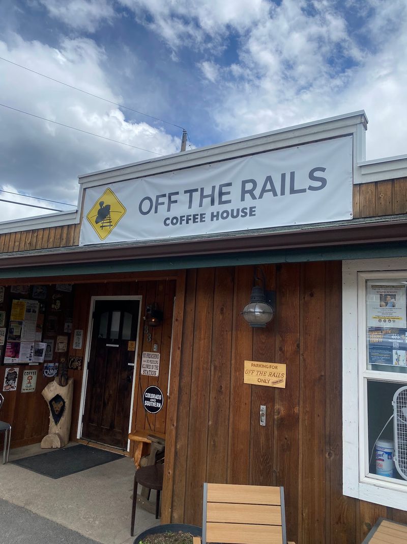Off The Rails, Bailey