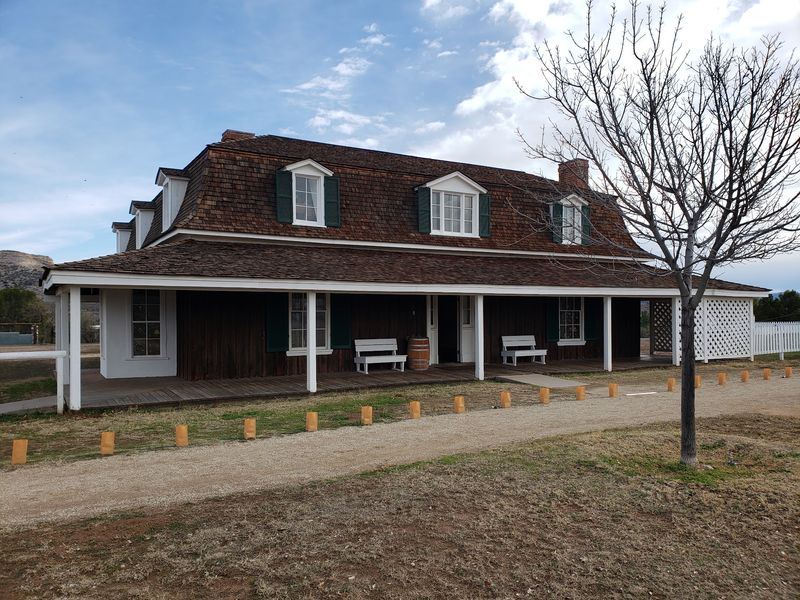 Officers Row And The Rooms You Can Actually Enter