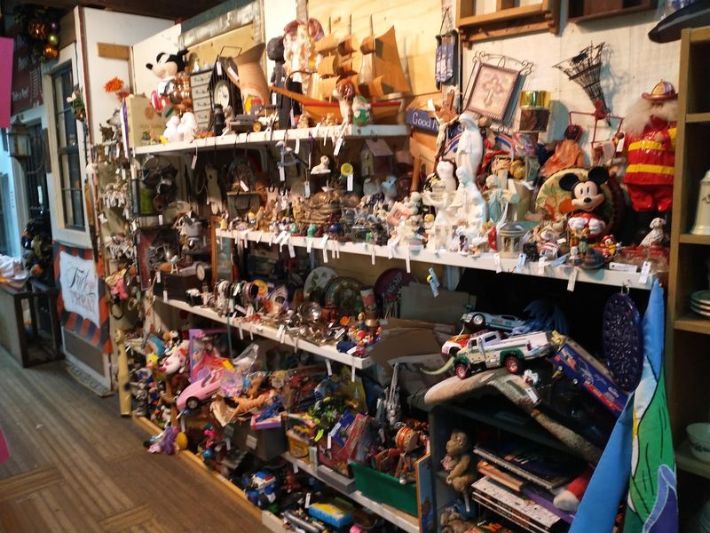 Oh My Gosh Antiques And Collectibles Oh My Gosh Antiques And Collectibles