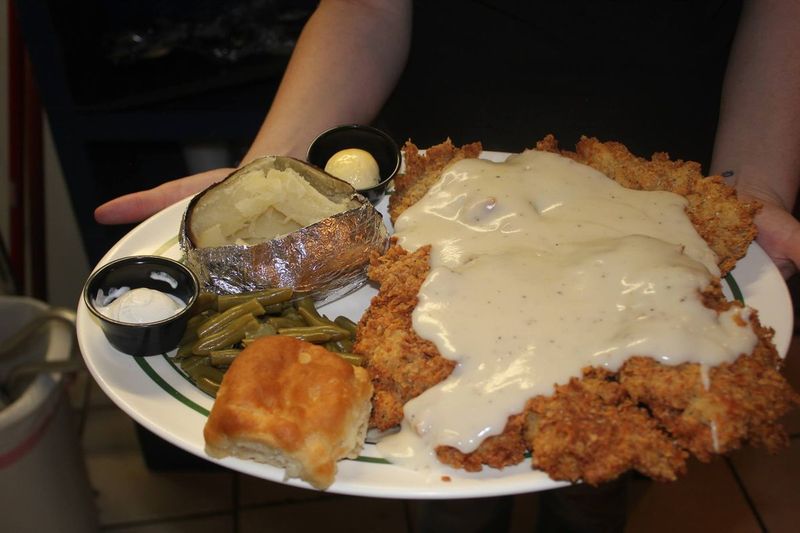 Oklahoma: Chicken Fried Steak at Kendall's Restaurant