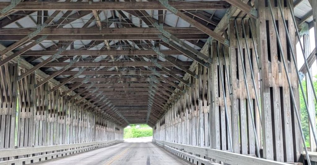 Wrapped Raft Bridge Ohio Is Home To The Longest Covered Bridge In The United States (Yes ...