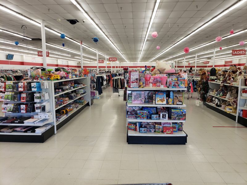 Ohio Thrift Store, Springfield