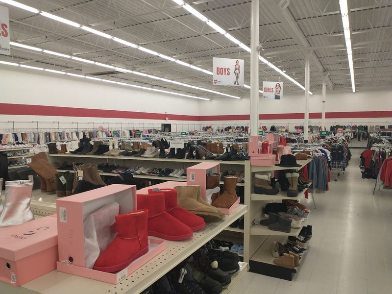 Ohio Thrift Store, Athens, OH