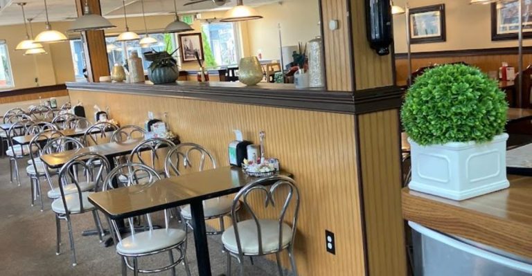 Ohio’s Comfort Food Fans Should Definitely Know About This Welcoming Diner