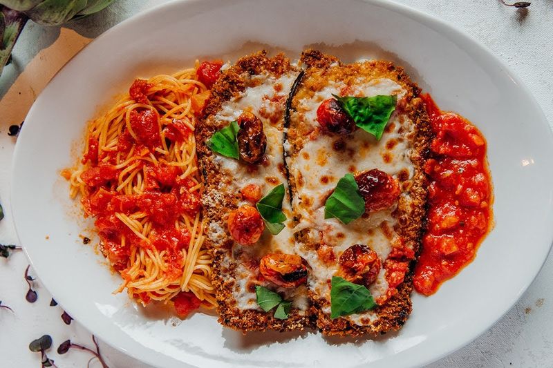 Buffalo Chicken Parmesan Steals the Show