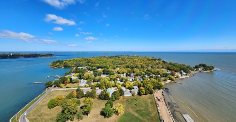 Ohio’s Most Beautiful Lakefront Getaway Offers Nature’s Best