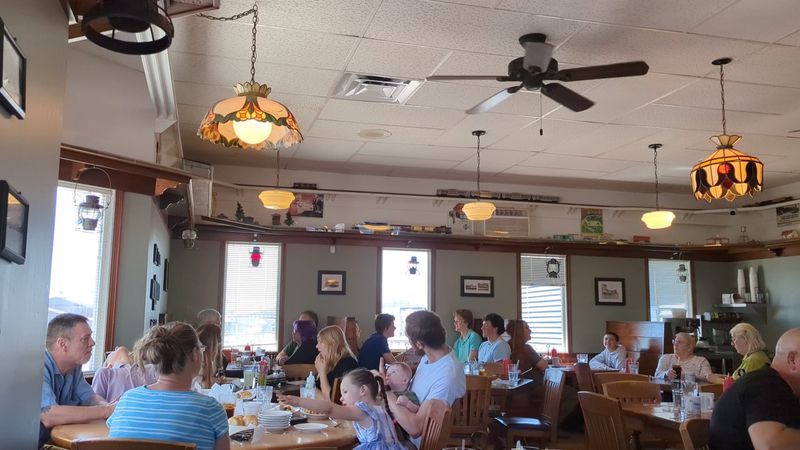 The Depot Restaurant, Grant