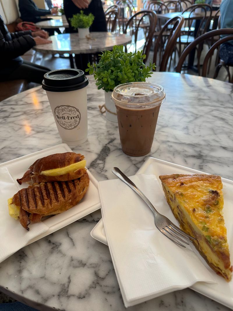 Well-Bred Bakery & Café – Weaverville