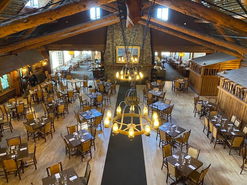 Old Faithful Inn Dining Room Old Faithful Inn Dining Room