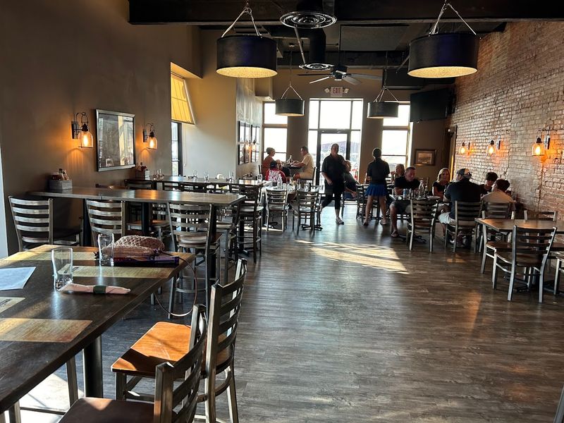 Landmark Kitchen & Bar, Sandusky