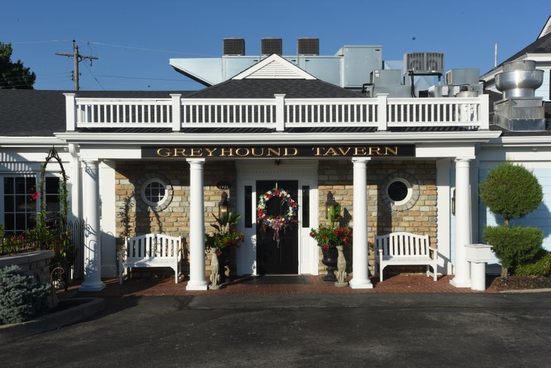 Greyhound Tavern, Fort Mitchell