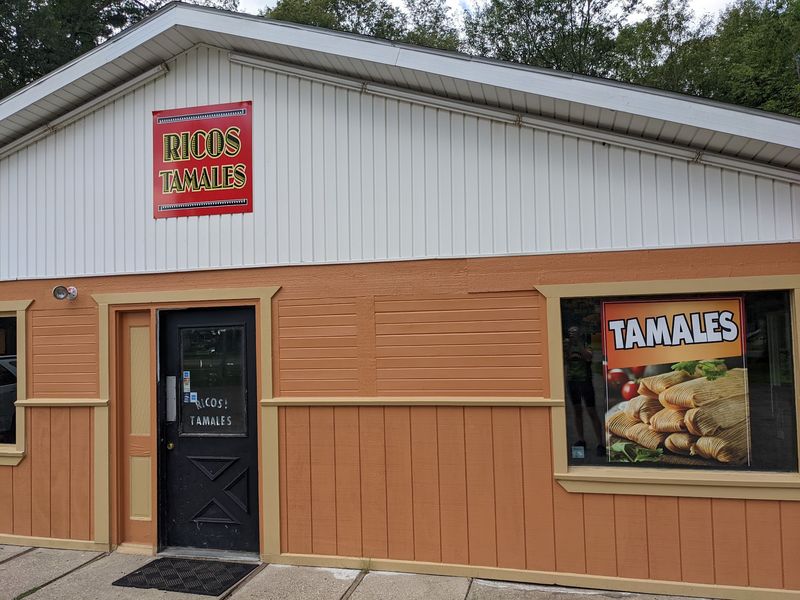Old Highway Pavement, Tamales Ahead
