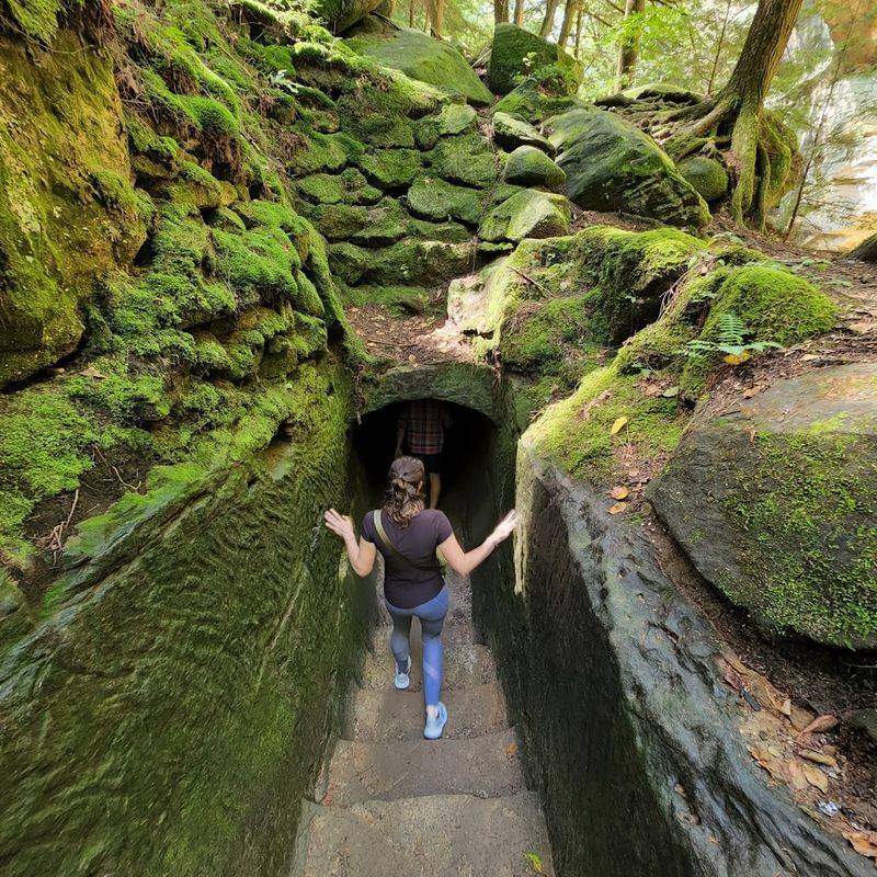 Old Man's Cave, Logan
