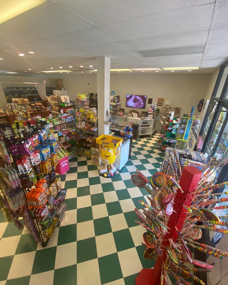 Old North State Candy and Gifts
