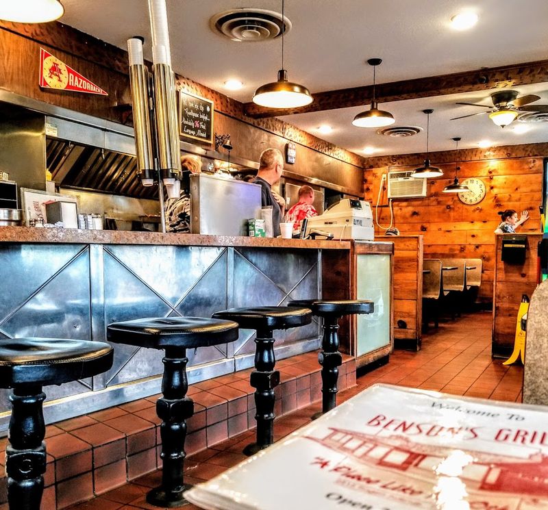 Old-School Arkansas Diner Energy Around The Clock