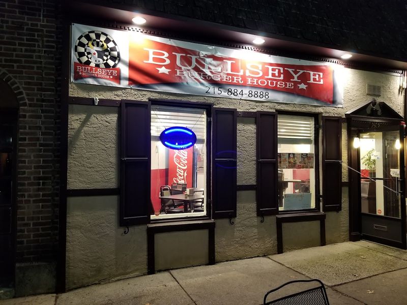 Bullseye Burger House (Glenside, PA)
