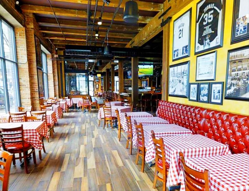 Old-School Chicago Charm Fills The Dining Room