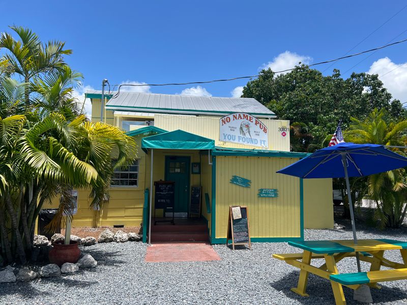 No Name Pub