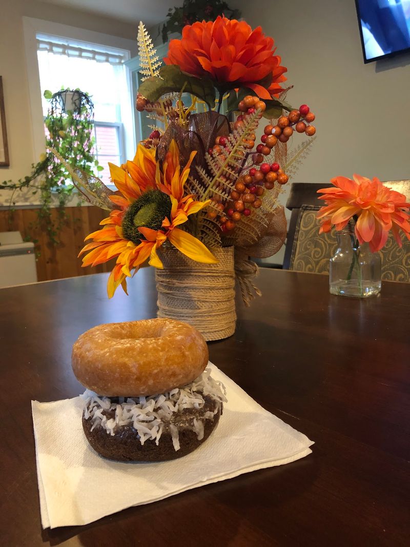 Old Time Donuts, Damariscotta