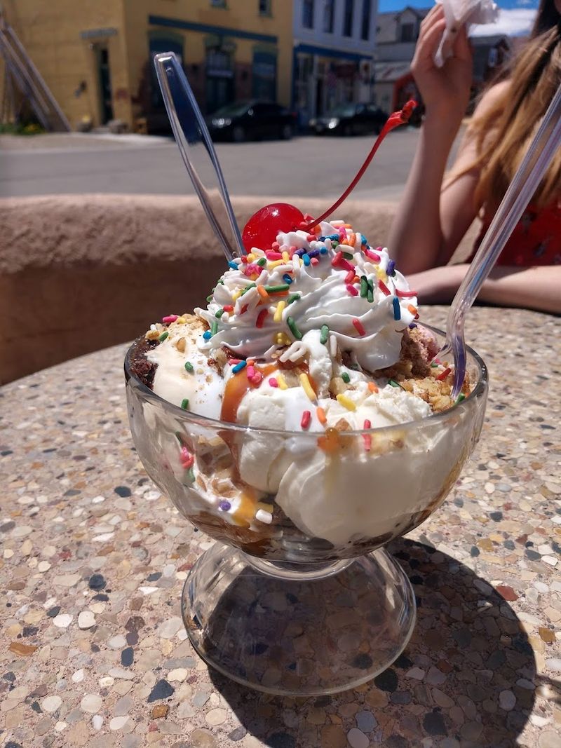 Silver Scoop Creamery