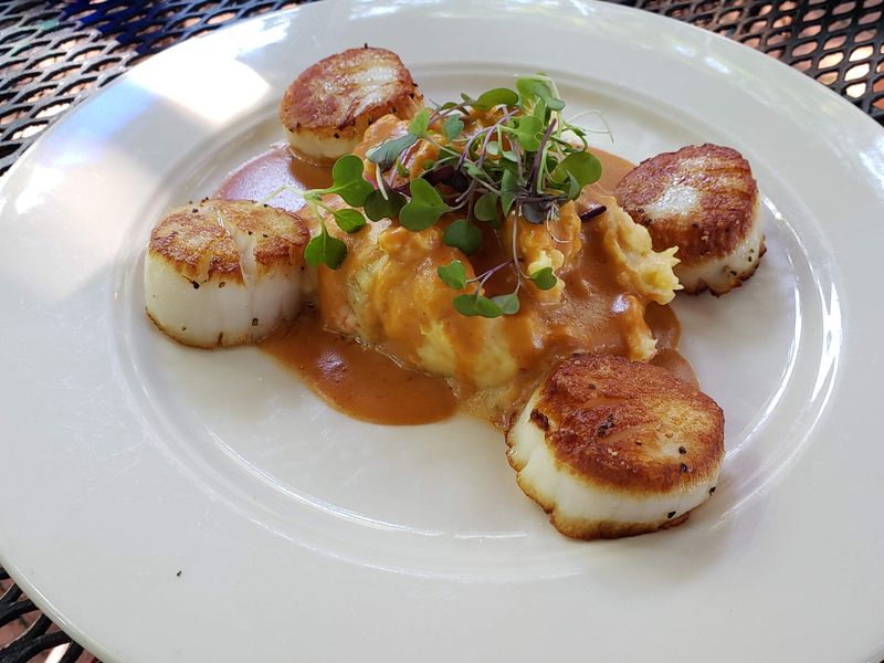 Don's Pomeroy House – Strongsville