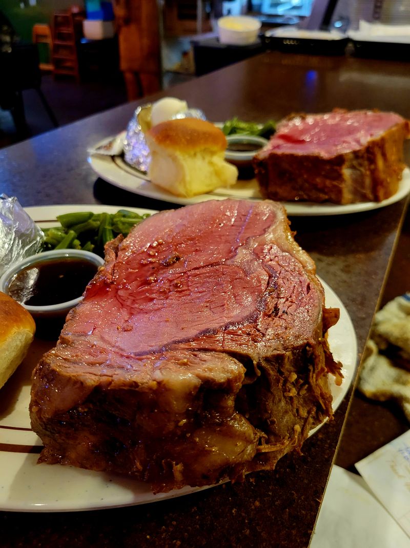 Big Ed's Steakhouse, Bird City