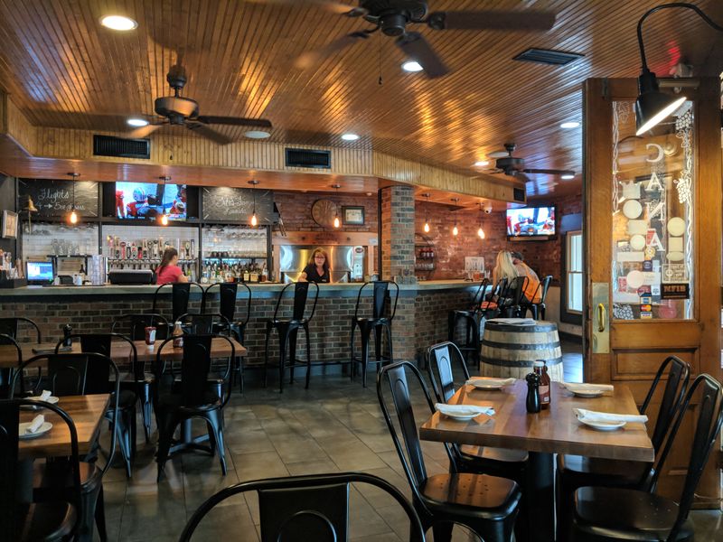 Old Canal Smokehouse, 94 E Water St, Chillicothe, OH 45601