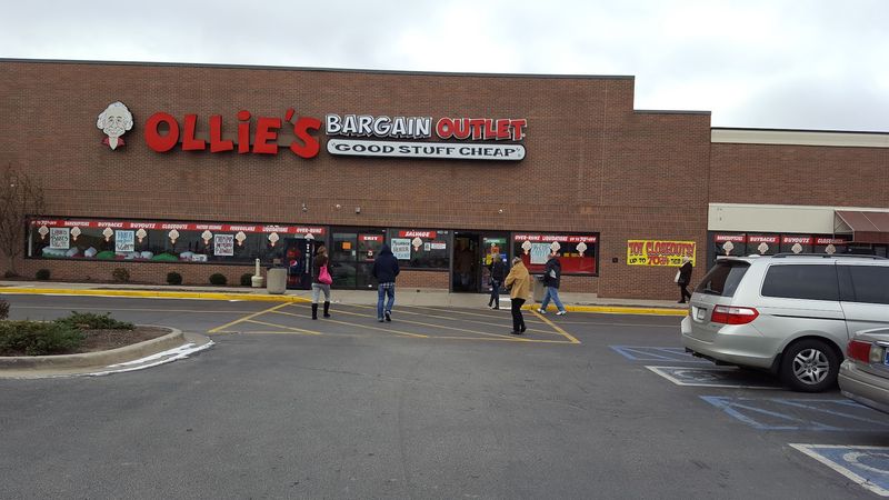 Ollie's Bargain Outlet, Fort Wayne
