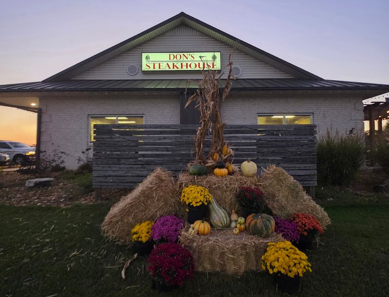 Don's Steakhouse, Pocahontas