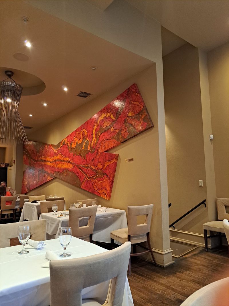 Omar's Uptown