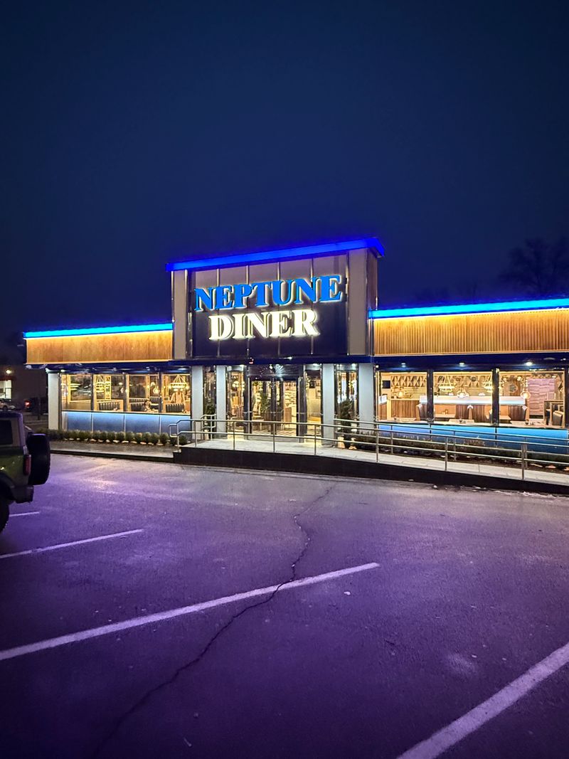 Neptune Diner — Syosset, New York
