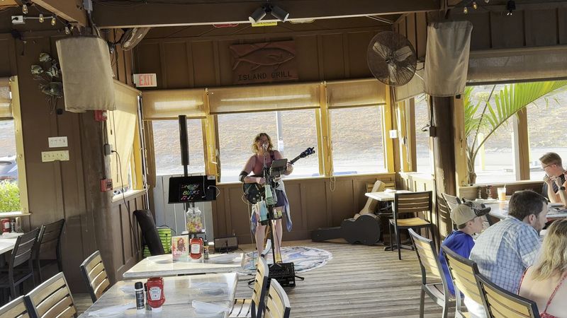 On-Site Dining At Nicky's Grill And A Well-Stocked Gift Shop