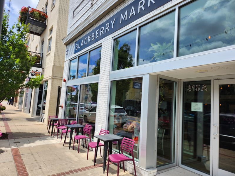 Blackberry Market Argenta