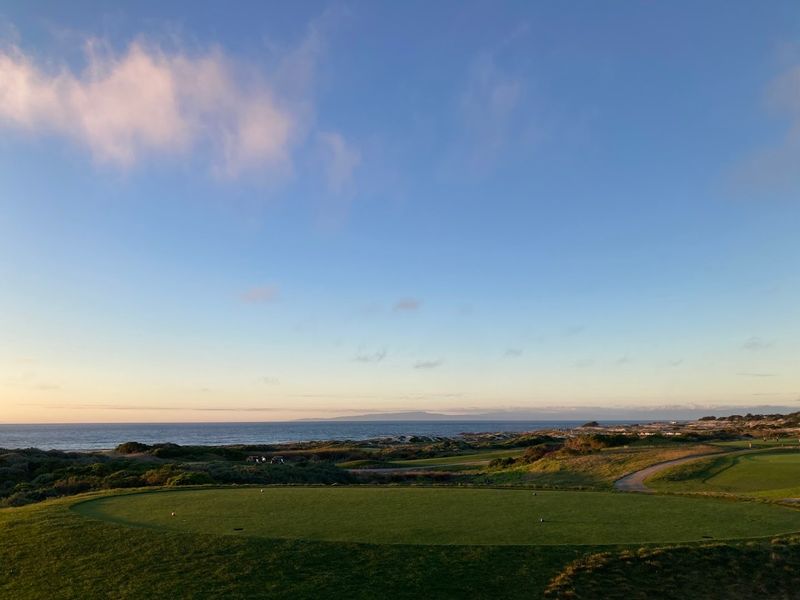 The Iconic Oceanside Fairways