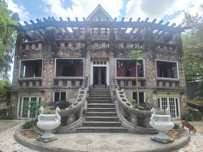 A House Built Without Blueprints