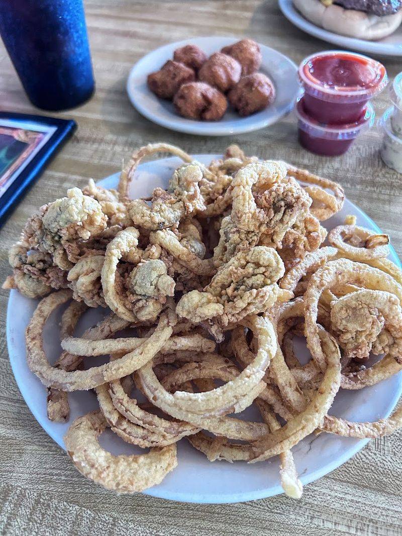 Onion Rings And Sides That Deserve Serious Attention Onion Rings And Sides That Deserve Serious Attention