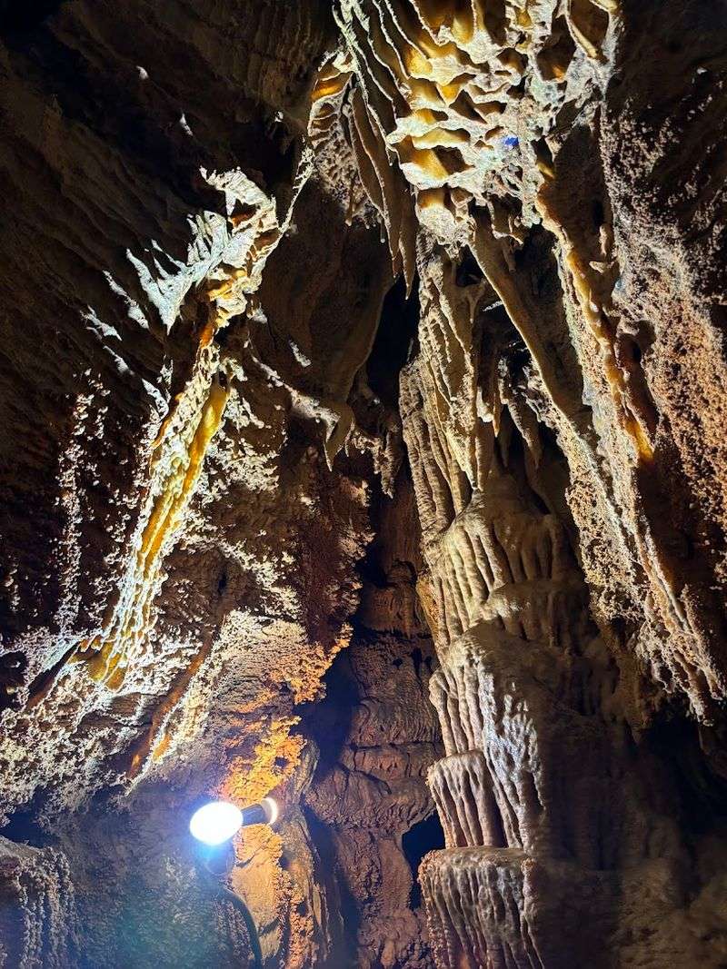 Onyx Cave Onyx Cave