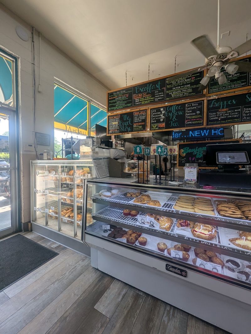Open Daily From 7 AM To 3 PM