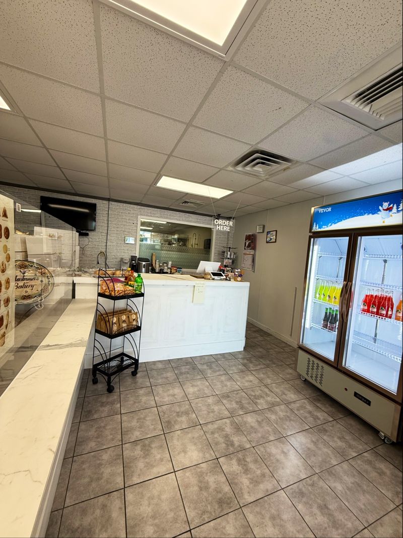 Open Every Day With Easy Hours